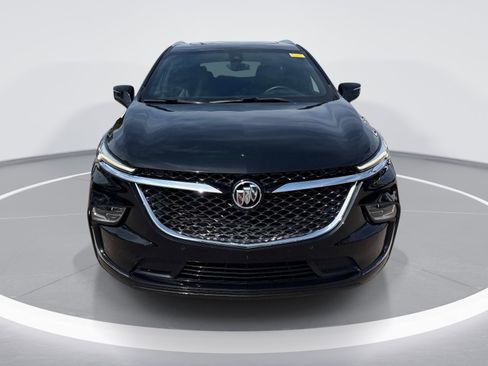 Used 2024 Buick Enclave Avenir w/ Avenir Technology Package image 2