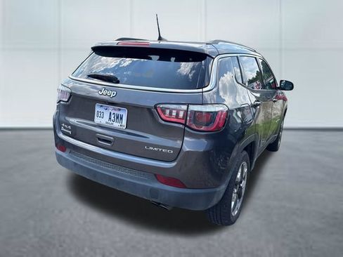 Used 2019 Jeep Compass Limited AWD/4WD image 4