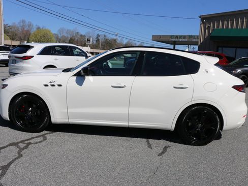 Used 2022 Maserati Levante GT image 2