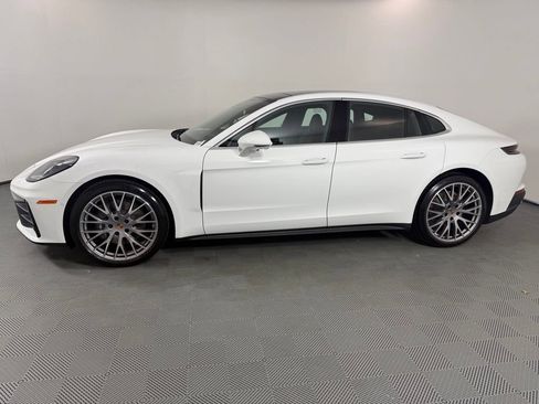 New 2026 Porsche Panamera RWD image 2