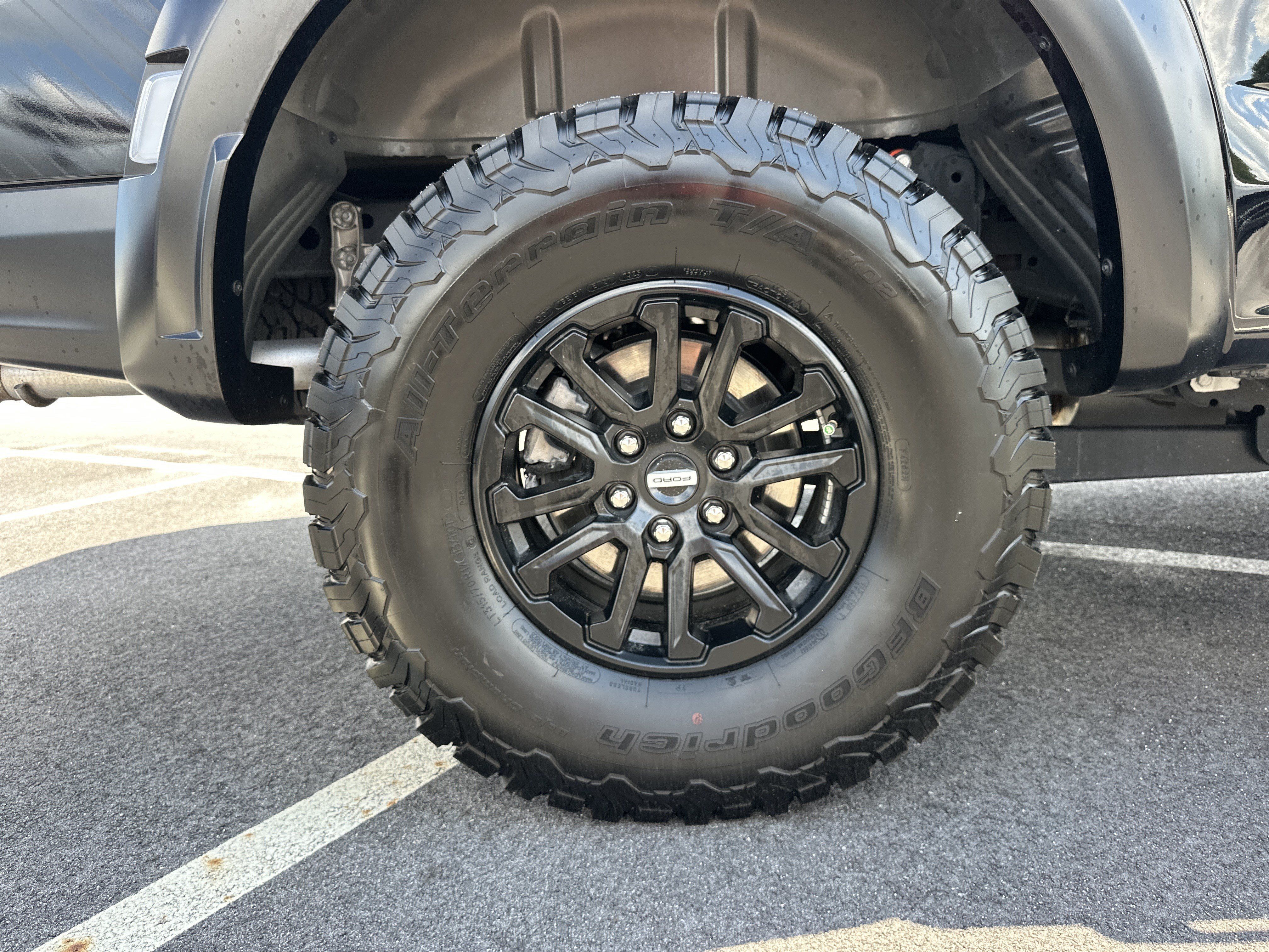 Used 2025 Ford F150 Raptor AWD/4WD image 18