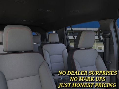 New 2026 Chevrolet Traverse LT w/ Driver Confidence Package image 24