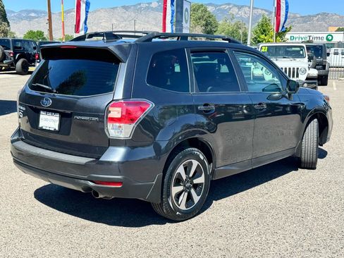 Used 2018 Subaru Forester 2.5i Premium AWD/4WD image 9