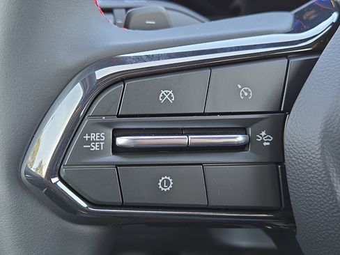 New 2026 Chevrolet Equinox RS w/ LPO, Floor Liner Package image 23