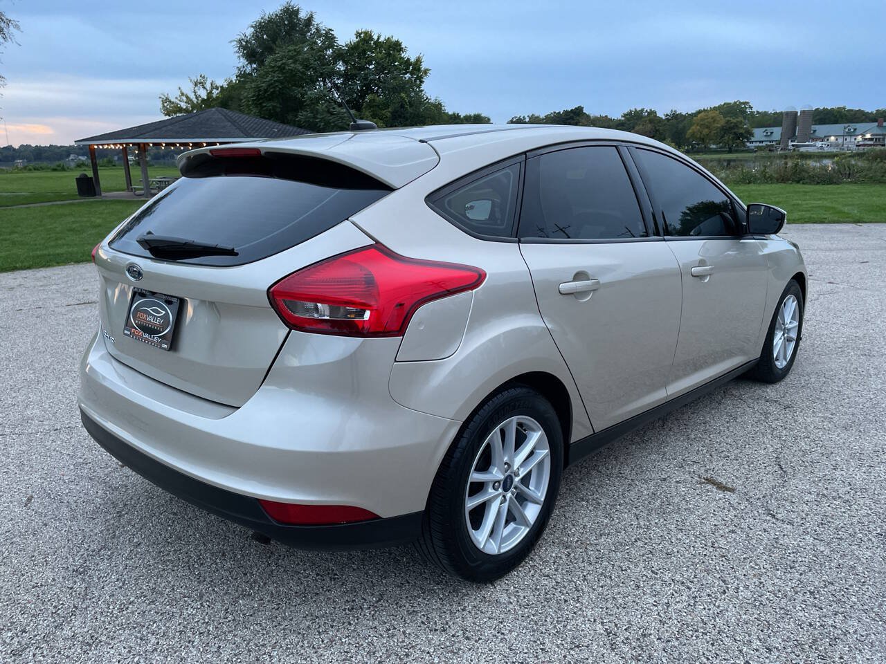 Used 2018 Ford Focus SE w/ Cold Weather Package FWD image 20