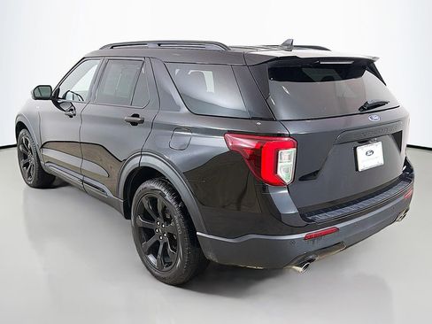 Used 2023 Ford Explorer ST-Line image 10