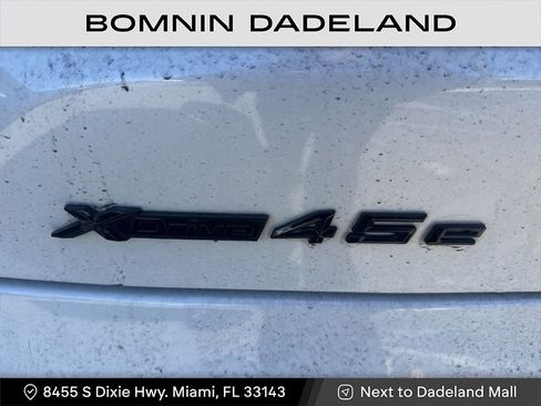 Used 2023 BMW X5 xDrive45e w/ M Sport Package image 4