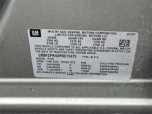 Certified 2023 Buick Envision Essence w/ Sport Touring Package image 33