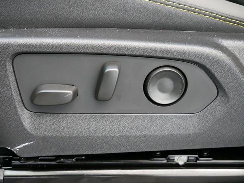 New 2026 Chevrolet Colorado ZR2 w/ Technology Package image 13