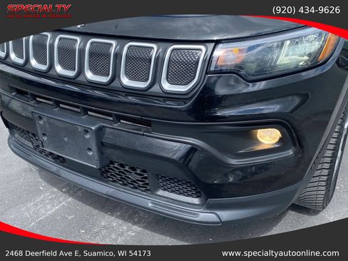 Used 2022 Jeep Compass Latitude AWD/4WD image 10