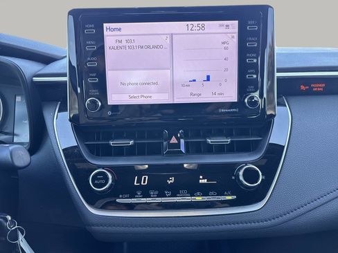 Used 2021 Toyota Corolla SE image 20