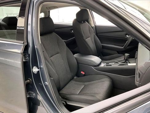 Certified 2024 Honda Accord EX image 7