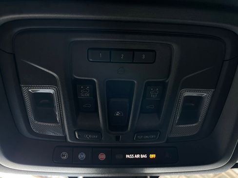 Used 2022 GMC Sierra 2500 AT4 w/ AT4 Premium Plus Package image 41