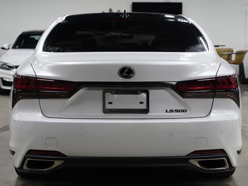 Used 2022 Lexus LS 500 w/ Interior Upgrade Package RWD image 4