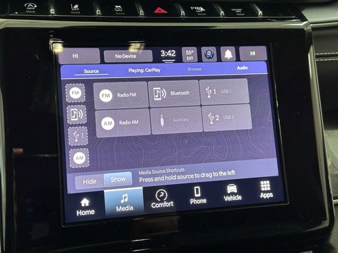 Used 2023 Jeep Grand Cherokee Laredo image 44