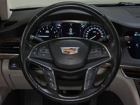 Used 2018 Cadillac CT6 Luxury image 25