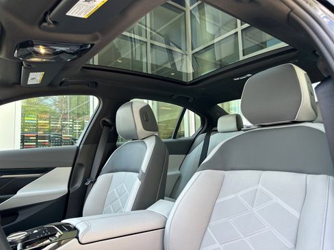 New 2026 BMW 530i w/ Premium Package RWD image 44