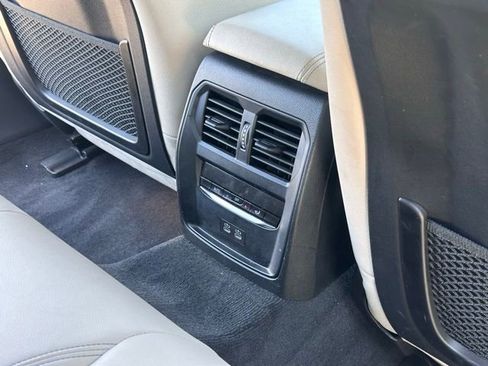 Used 2023 BMW i4 eDrive35 w/ Premium Package RWD image 23