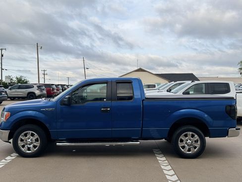 Used 2011 Ford F150 XLT w/ XLT Chrome Pkg RWD image 2