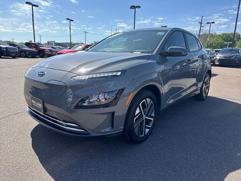 Certified 2023 Hyundai Kona SE w/ Cargo Package FWD image 13