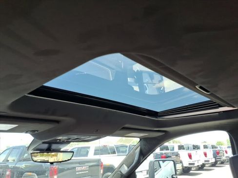 New 2026 GMC Sierra 2500 Denali Ultimate w/ Max Trailering Package AWD/4WD image 16