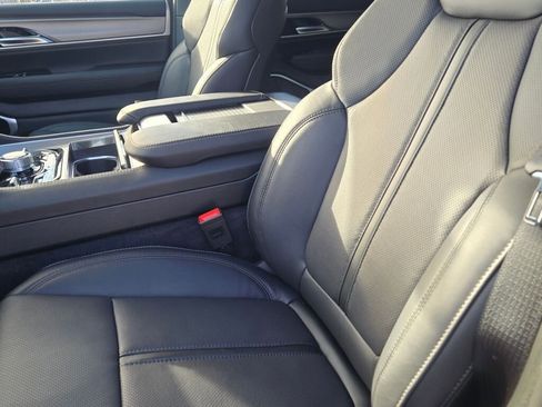 New 2026 Jeep Grand Wagoneer Limited image 26