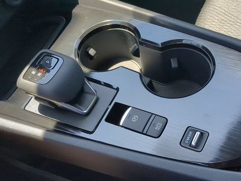 New 2026 Nissan Rogue SV FWD image 22