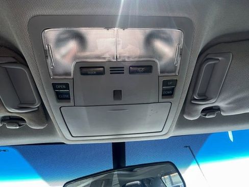 Used 2014 Toyota Camry SE FWD image 37