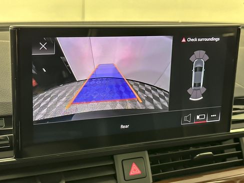 Used 2023 Audi A4 2.0T Premium w/ Convenience Package image 17