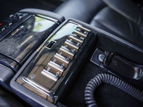 Used 2009 Maybach 62 S RWD image 43