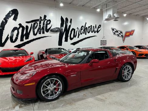 Used 2010 Chevrolet Corvette Z06 w/ Preferred Equipment Group RWD image 24