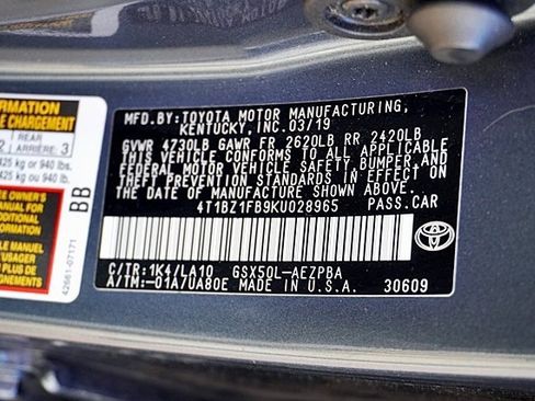 Used 2019 Toyota Avalon XLE image 32