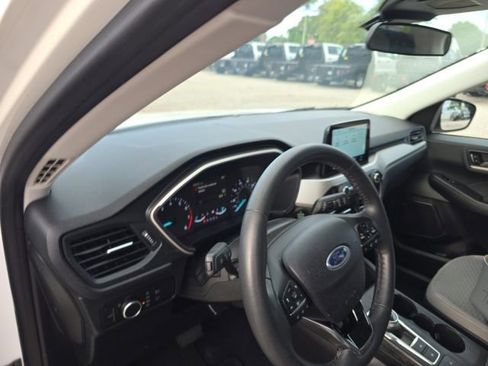 Used 2022 Ford Escape SE w/ Convenience Package AWD/4WD image 8