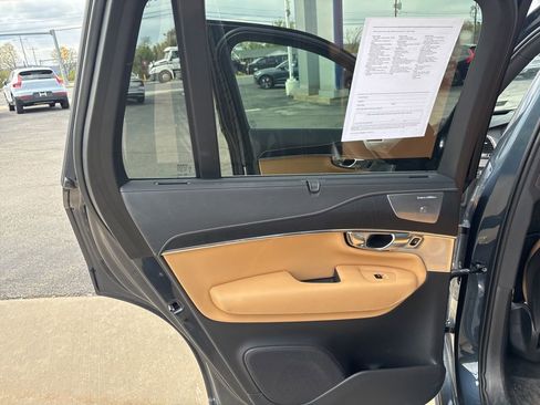 Used 2021 Volvo XC90 T6 Inscription AWD/4WD image 27