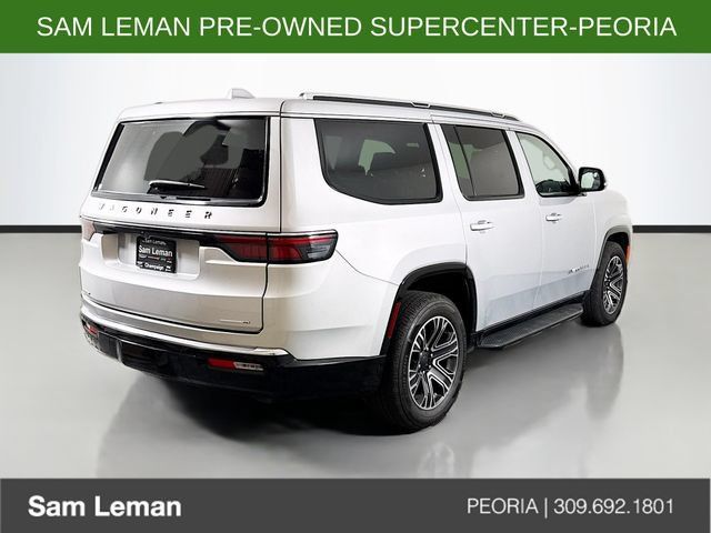 Used 2023 Jeep Wagoneer Series II AWD/4WD image 7