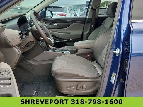 Used 2019 Hyundai Santa Fe SEL FWD image 18