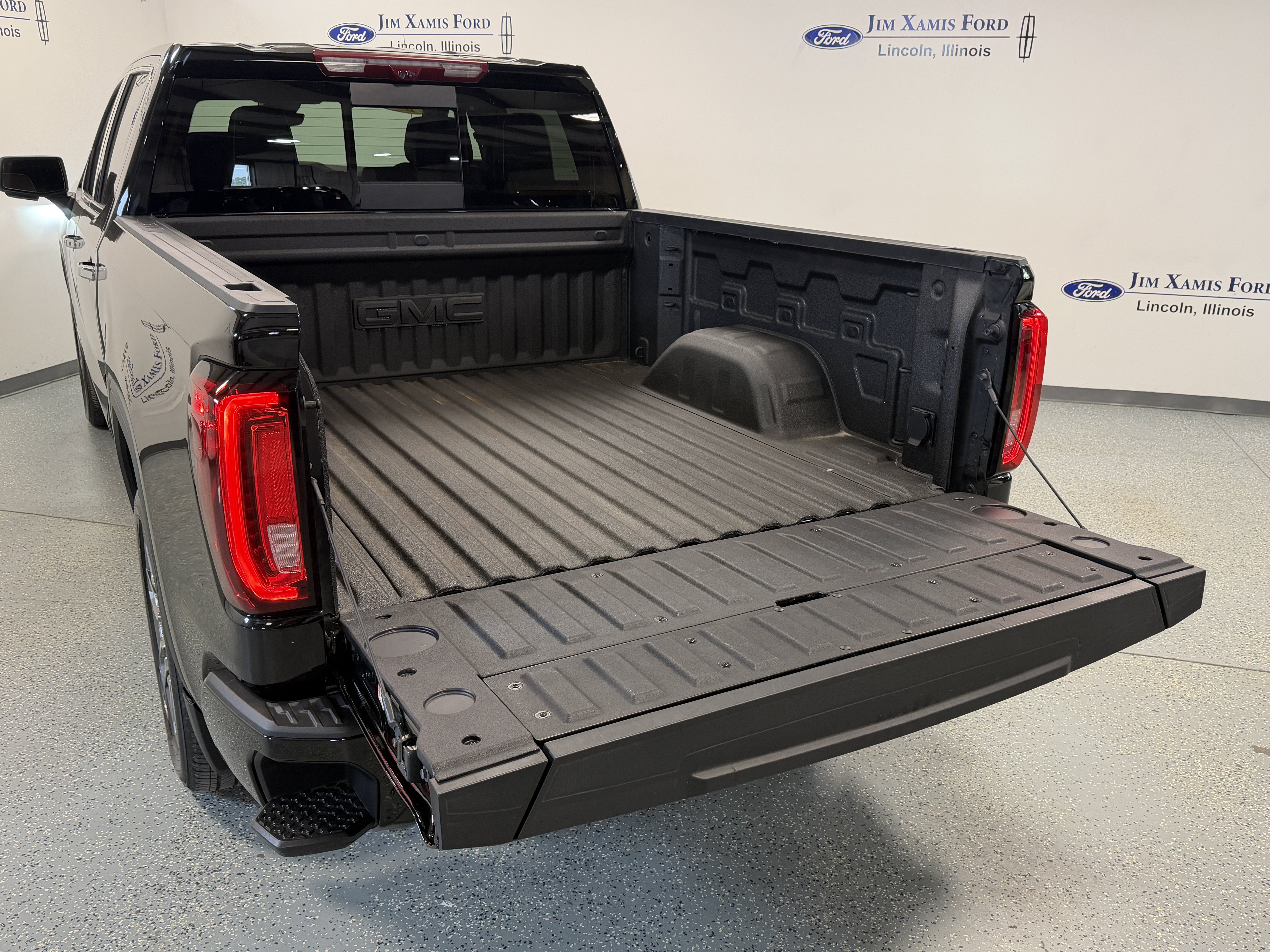 Used 2026 GMC Sierra 1500 Denali Ultimate AWD/4WD image 27