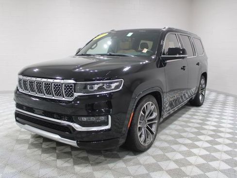 Used 2022 Jeep Grand Wagoneer Series III image 7