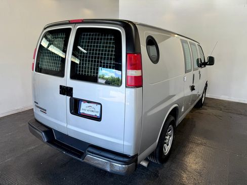 Used 2012 Chevrolet Express 1500 AWD w/ Power Package image 7