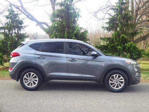 Used 2016 Hyundai Tucson SE w/ Option Group 02 image 5