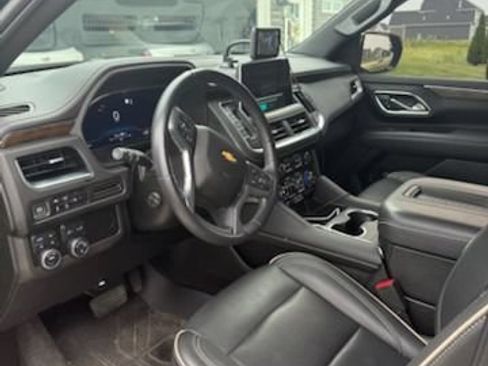 Used 2023 Chevrolet Tahoe Premier AWD/4WD image 8