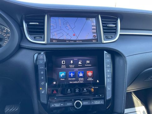 Used 2019 INFINITI QX50 Essential w/ Premium Heat Package image 19