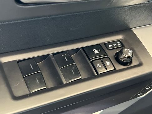 Certified 2023 Toyota Sequoia Platinum AWD/4WD image 13