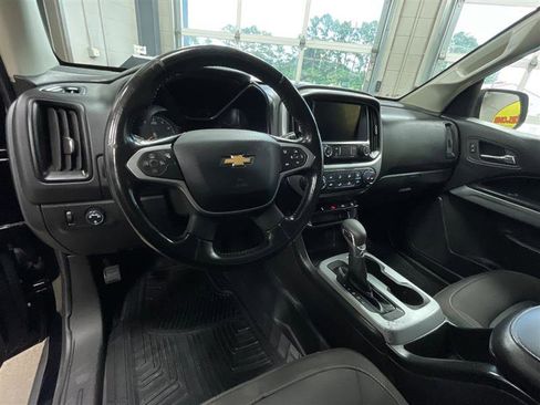 Used 2022 Chevrolet Colorado LT w/ Fleet Safety Package RWD image 13