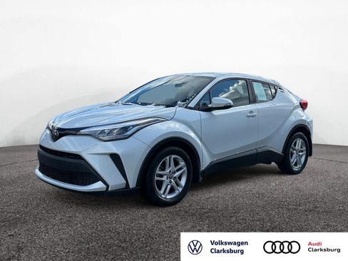 Used 2021 Toyota C-HR LE image 1