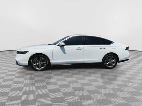 Used 2024 Honda Accord EX image 5