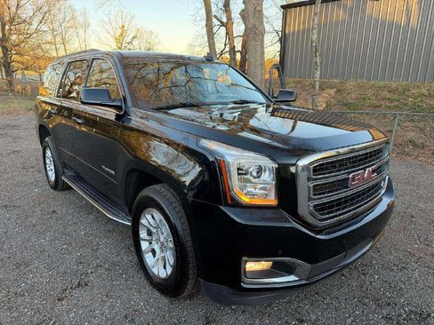 Used 2016 GMC Yukon SLT w/ Open Road Package image 3