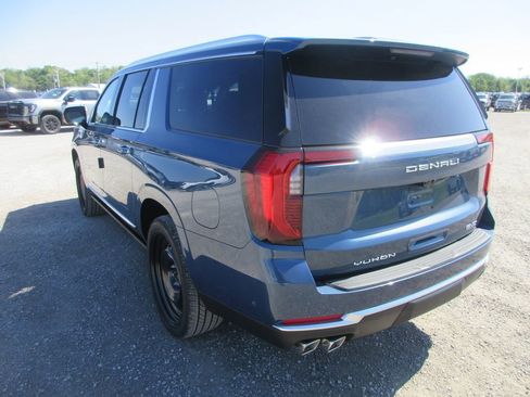 New 2026 GMC Yukon XL Denali AWD/4WD image 6