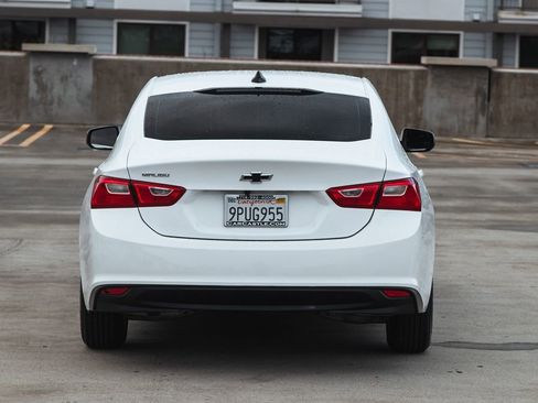 Used 2022 Chevrolet Malibu LS image 7