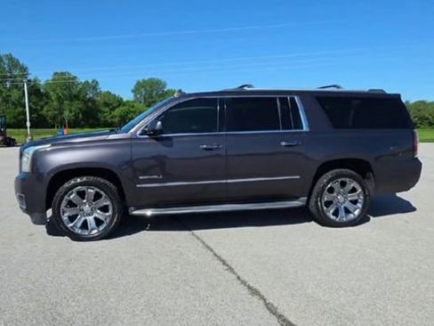 Used 2015 GMC Yukon XL Denali w/ Open Road Package AWD/4WD image 4